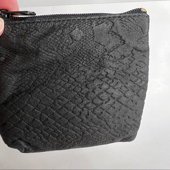 Marvell’s black leather snake embossed change purse - Picture 4 of 8